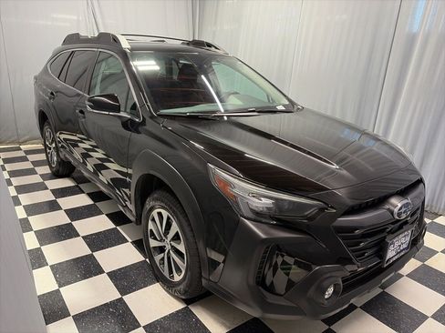 Certified 2023 Subaru Outback Premium AWD/4WD image 3