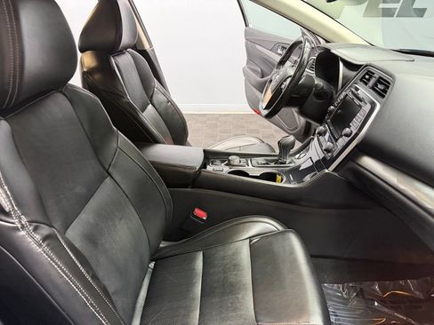 Used 2022 Nissan Maxima SV w/ Floor Mat Group FWD image 50