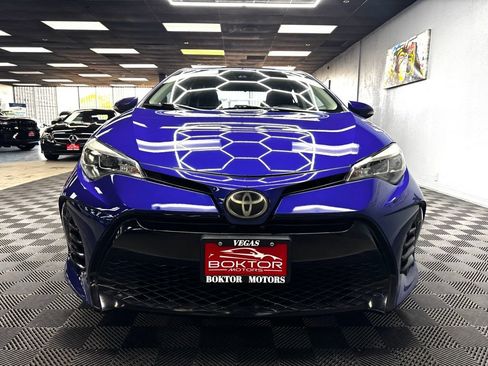 Used 2018 Toyota Corolla SE w/ Body Protection Package FWD image 4