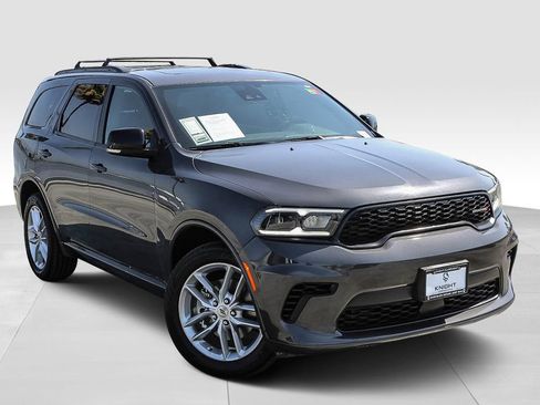 Used 2024 Dodge Durango GT AWD/4WD image 2