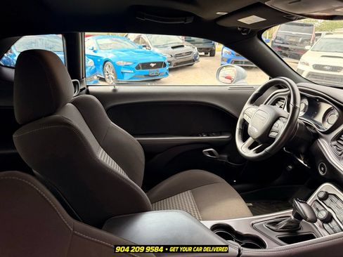 Used 2021 Dodge Challenger R/T Scat Pack w/ T/A Package RWD image 33
