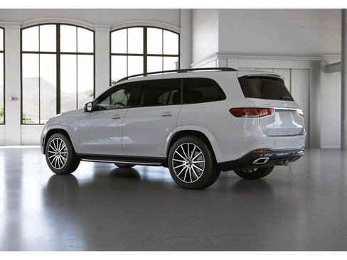 Certified 2022 Mercedes-Benz GLS 450 4MATIC image 31