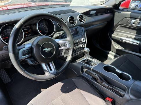 Used 2023 Ford Mustang Coupe RWD image 15