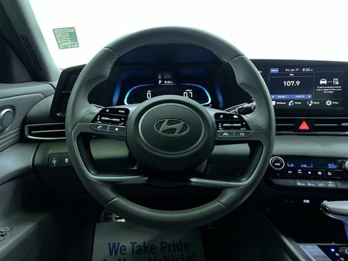 Used 2026 Hyundai Elantra Sport FWD image 19