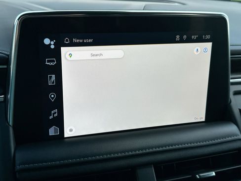 Used 2023 Chevrolet Tahoe Z71 w/ Luxury Package image 18