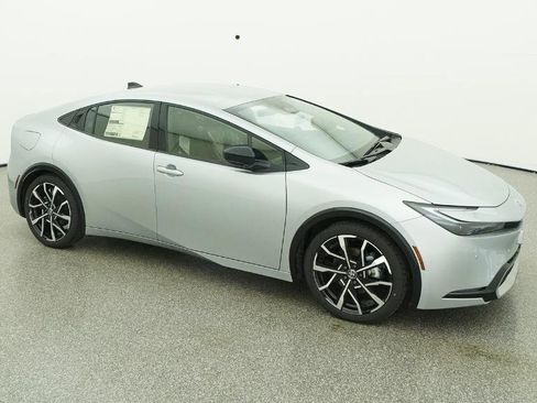 New 2026 Toyota Prius Plug-In Hybrid image 27