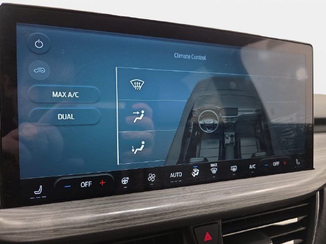 Certified 2023 Ford Escape SE w/ PHEV Premium Package FWD image 20