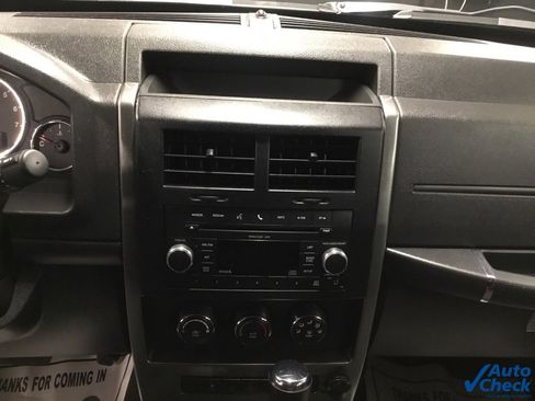 Used 2011 Jeep Liberty Sport image 44