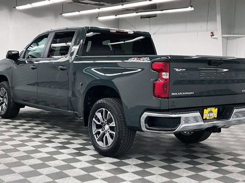 Used 2026 Chevrolet Silverado 1500 LT AWD/4WD image 3
