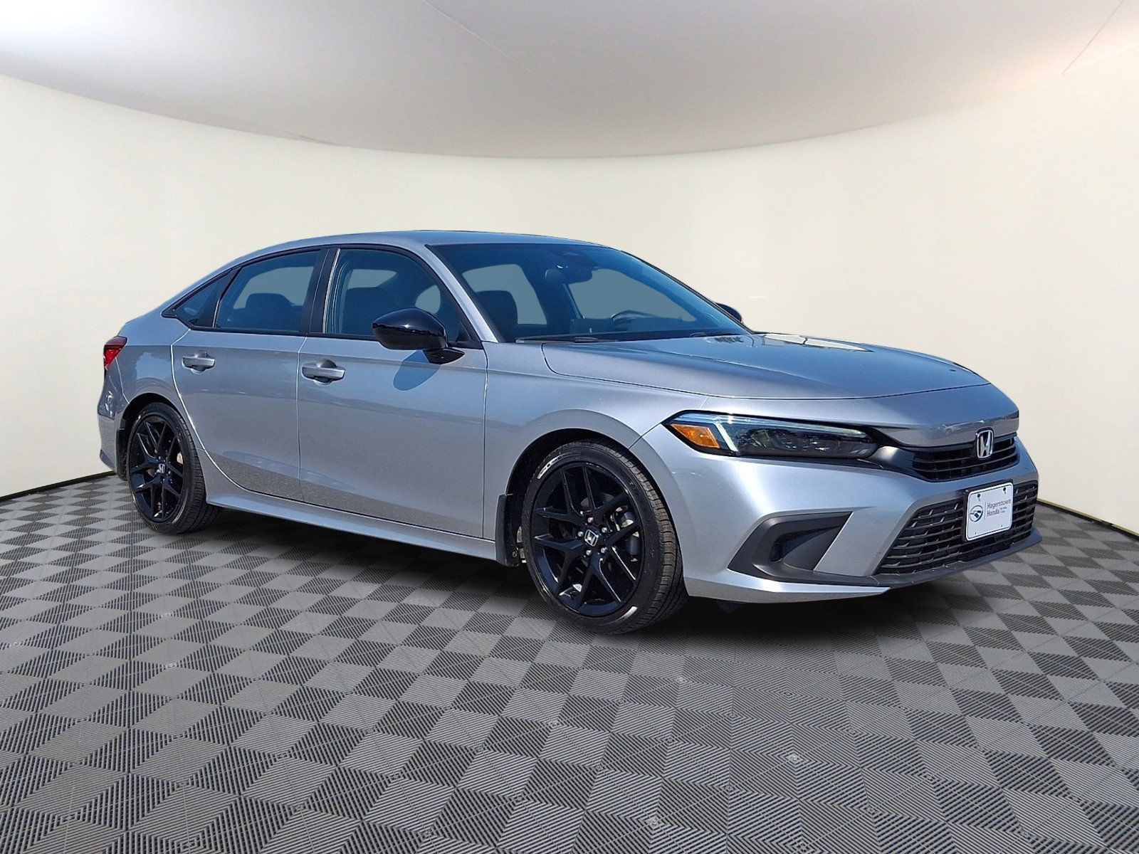Used 2024 Honda Civic Sport image 1