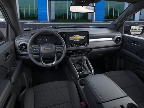 New 2026 Chevrolet Colorado LT image 15