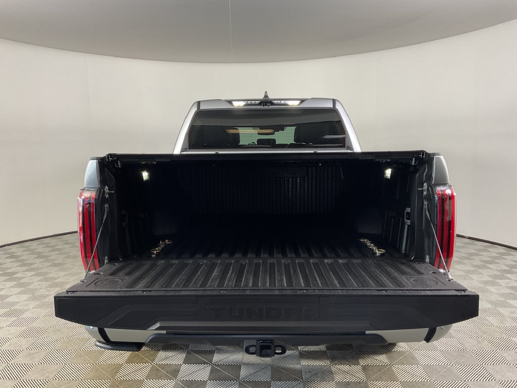 Used 2024 Toyota Tundra Platinum AWD/4WD image 22