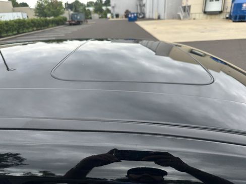 Used 2018 Ford Taurus SHO w/ Sho Performance Package AWD/4WD image 27