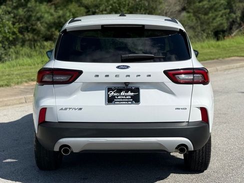 Used 2023 Ford Escape Active AWD/4WD image 11