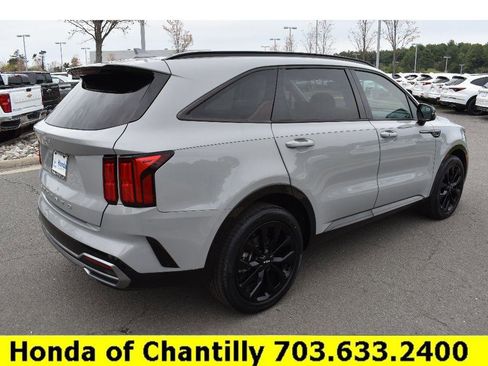 Used 2022 Kia Sorento SX FWD image 10