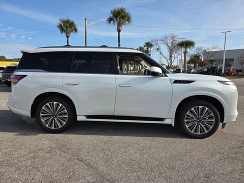 New 2026 INFINITI QX80 Luxe w/ Exterior Package AWD/4WD image 8