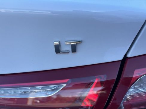 Used 2024 Chevrolet Malibu LT FWD image 28