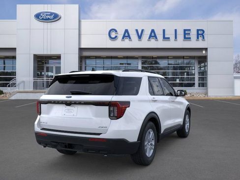 Used 2026 Ford Explorer Active AWD/4WD image 8