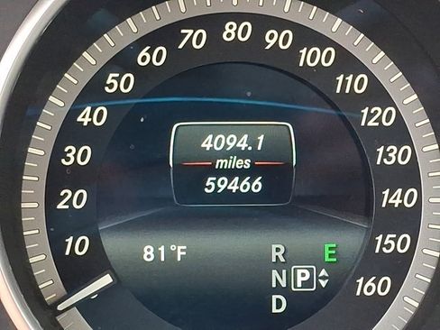 Used 2016 Mercedes-Benz E 350 4MATIC Sedan image 22