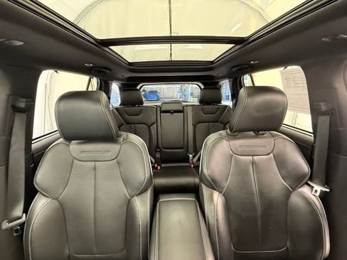 Used 2023 Jeep Grand Cherokee Overland w/ Advanced Protech Group III AWD/4WD image 30