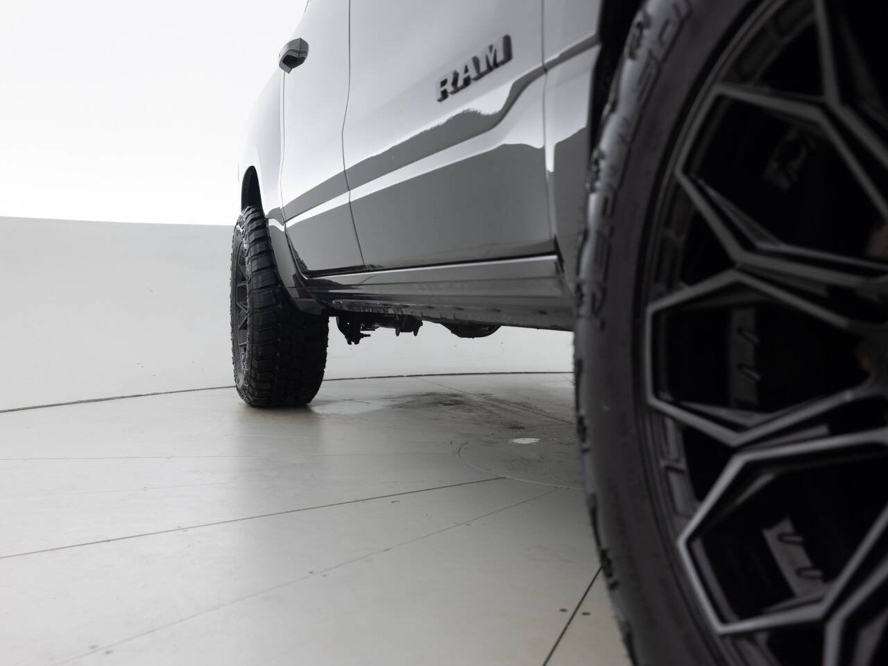 Used 2020 RAM 1500 Big Horn AWD/4WD image 21
