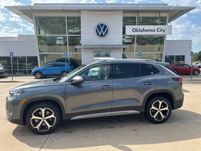 New 2025 Volkswagen Tiguan SE