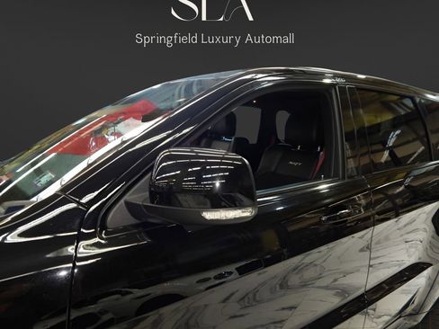 Used 2021 Jeep Grand Cherokee SRT image 12