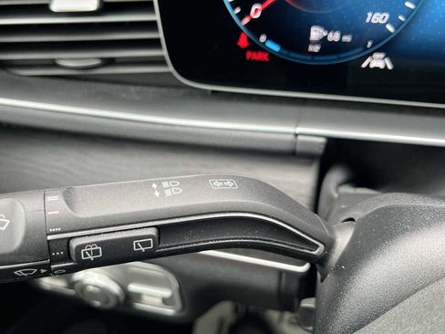 Used 2022 Mercedes-Benz GLS 450 4MATIC image 44