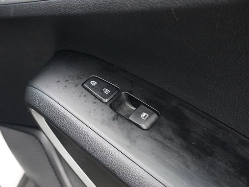 Used 2020 Kia Soul LX FWD image 30