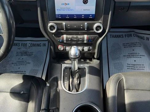Used 2022 Ford Mustang Premium image 21