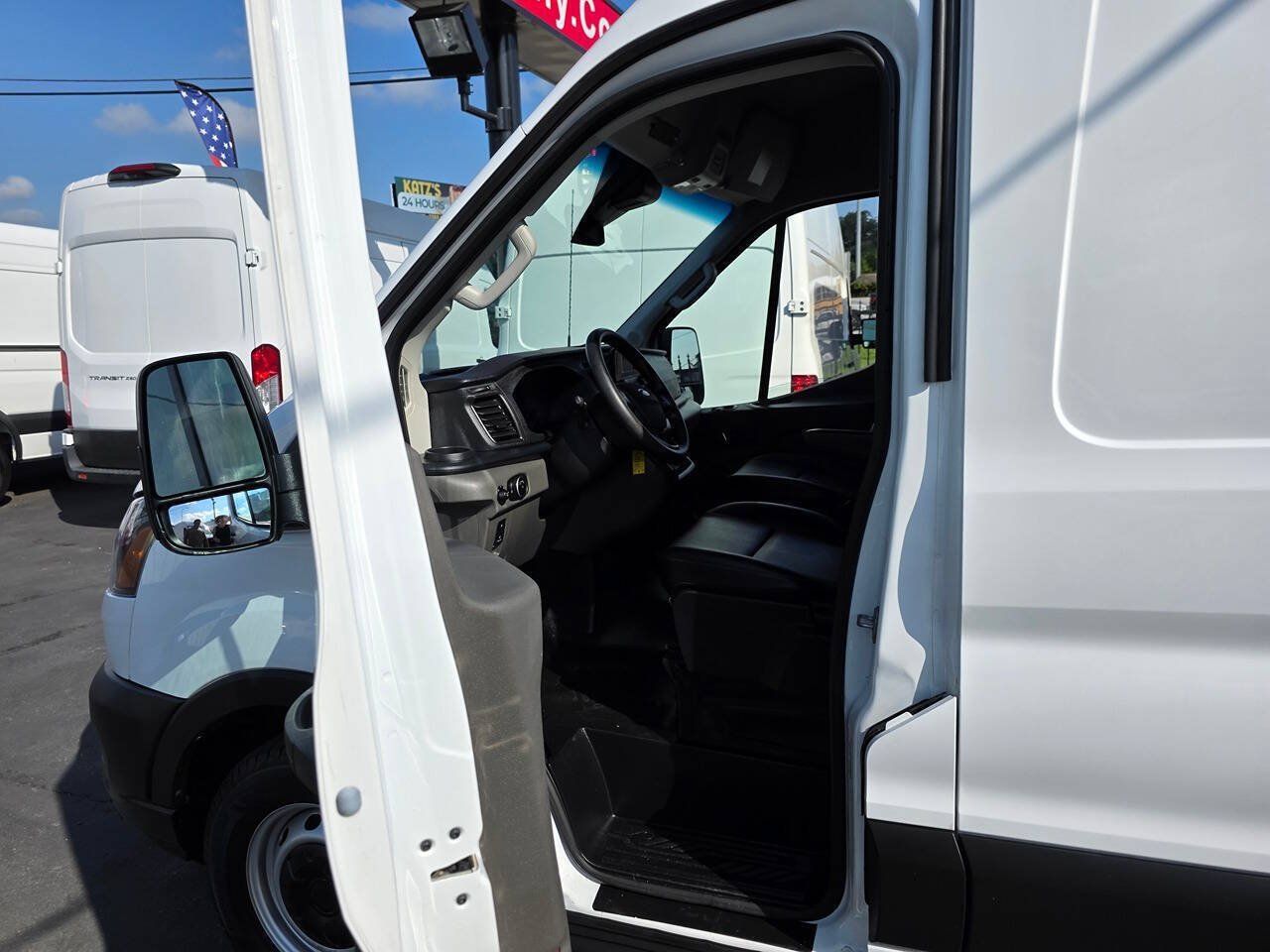 Used 2023 Ford Transit 250 Medium Roof w/ Load Area Protection Package RWD image 15
