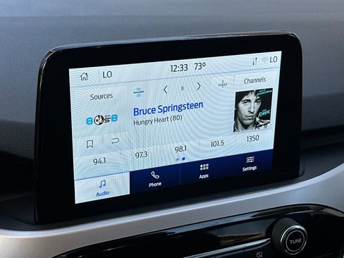 Certified 2022 Ford Escape SEL image 17