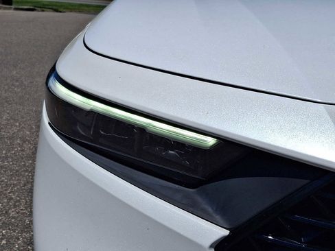 Certified 2023 Honda Accord EX image 9