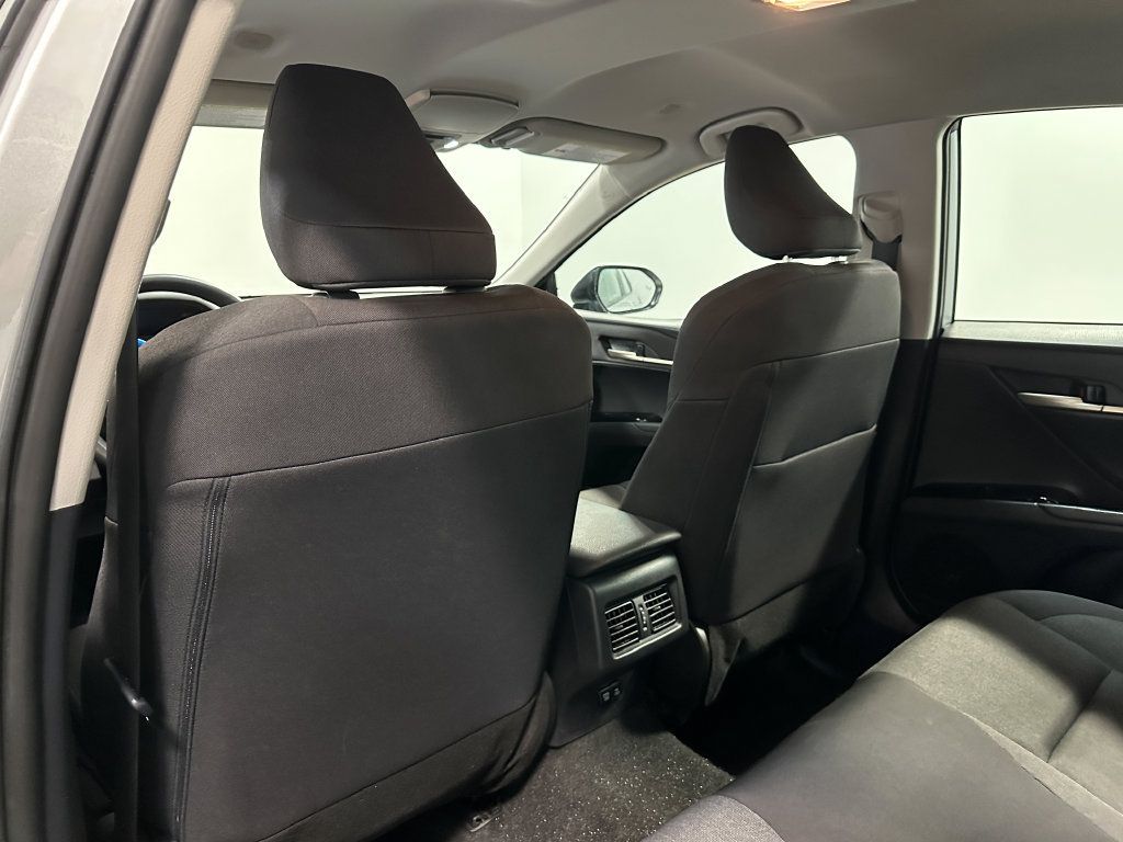Used 2025 Toyota Camry LE FWD image 79