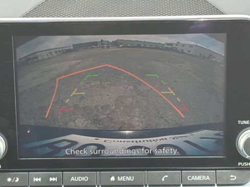 Used 2025 Nissan Altima 2.5 SV FWD image 21