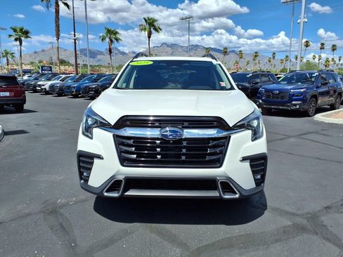 Used 2025 Subaru Ascent Touring w/ Popular Package #2 AWD/4WD image 9