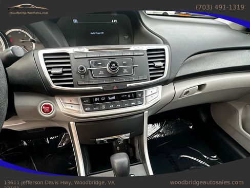 Used 2014 Honda Accord EX image 17