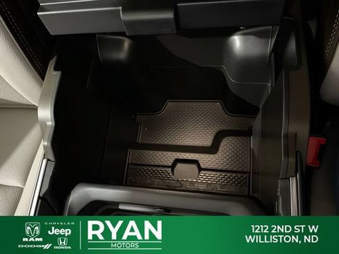 Used 2025 RAM 1500 Laramie w/ Bed Utility Group AWD/4WD image 29
