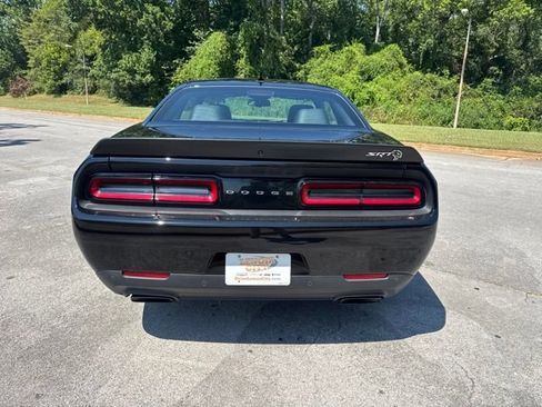 Used 2023 Dodge Challenger SRT Hellcat w/ Driver Convenience Group RWD image 6
