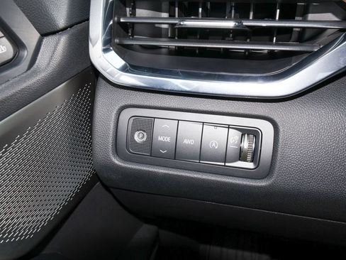 New 2027 GMC Acadia Denali Ultimate w/ LPO, Floor Liner Package AWD/4WD image 30