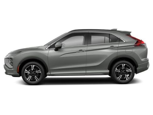 Used 2023 Mitsubishi Eclipse Cross ES image 3