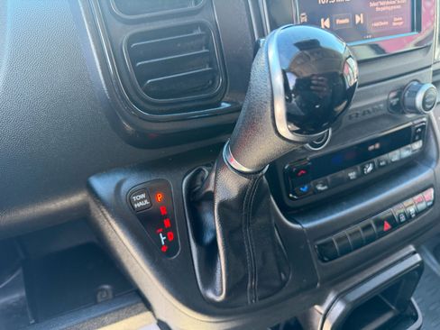 Used 2023 RAM ProMaster 2500 image 21