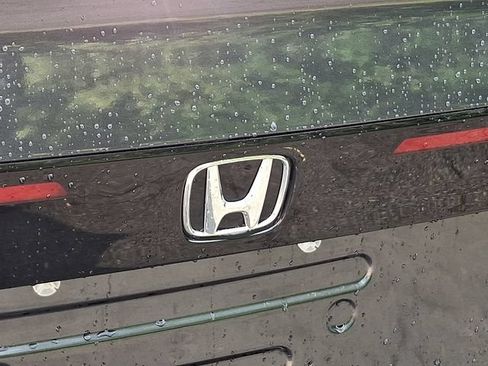 Used 2025 Honda Accord SE image 30
