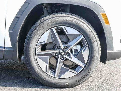 New 2026 Hyundai Tucson SEL FWD image 9
