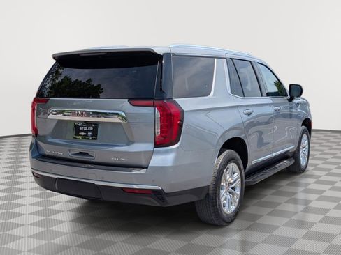 Used 2024 GMC Yukon SLT AWD/4WD image 5