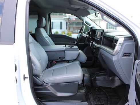 Used 2025 Ford F350 XL AWD/4WD image 24