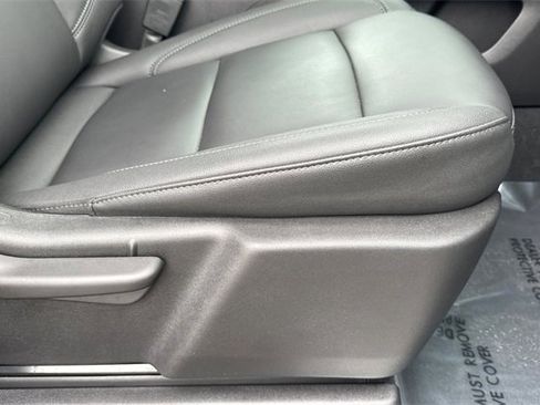 Used 2025 GMC Sierra 1500 Elevation w/ Elevation Premium Package image 23