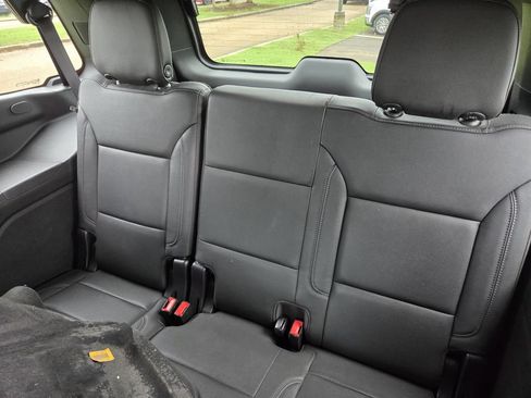 Used 2021 Chevrolet Tahoe Z71 AWD/4WD image 19