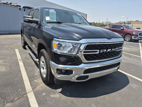Used 2023 RAM 1500 Big Horn AWD/4WD image 3