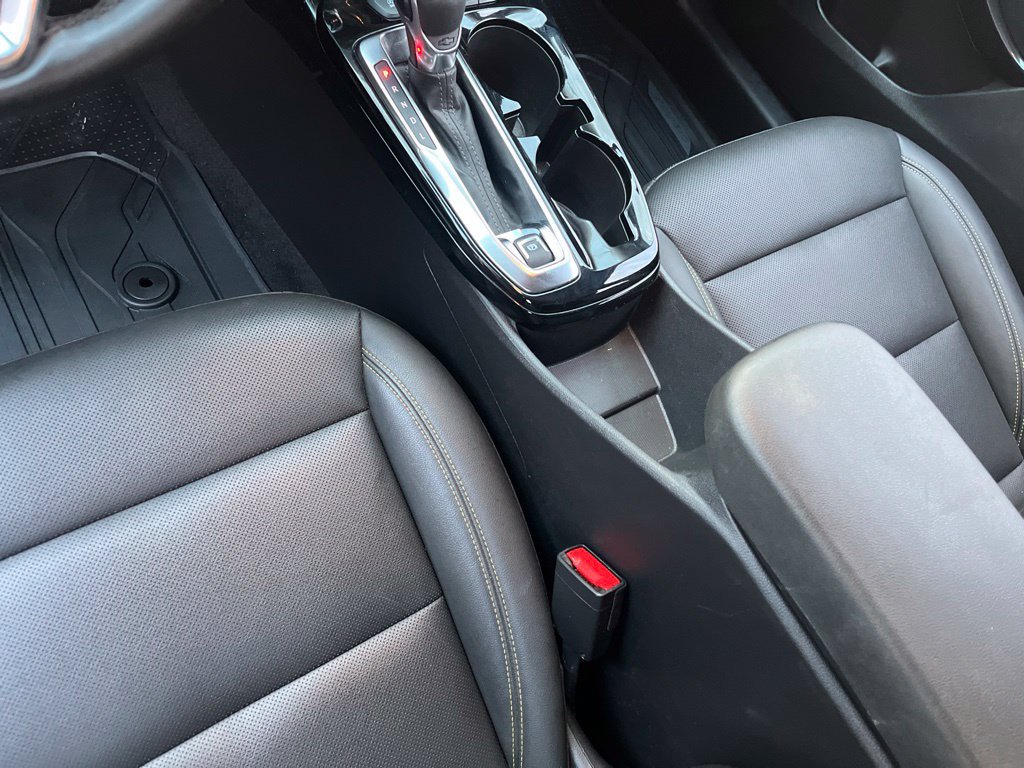 Used 2025 Chevrolet Trax ACTIV FWD image 19